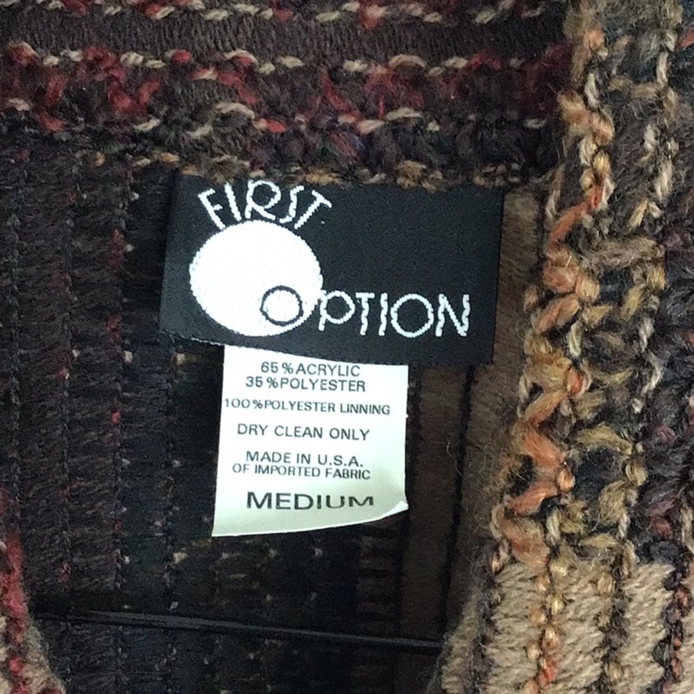 First Option đ Blazer - Picture 4 of 9